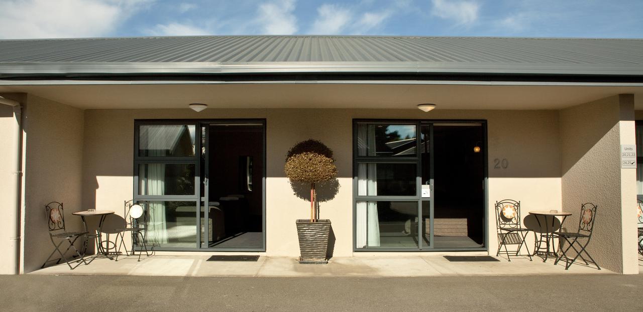 Grove Park Motor Lodge Μπλένχαϊμ Εξωτερικό φωτογραφία
