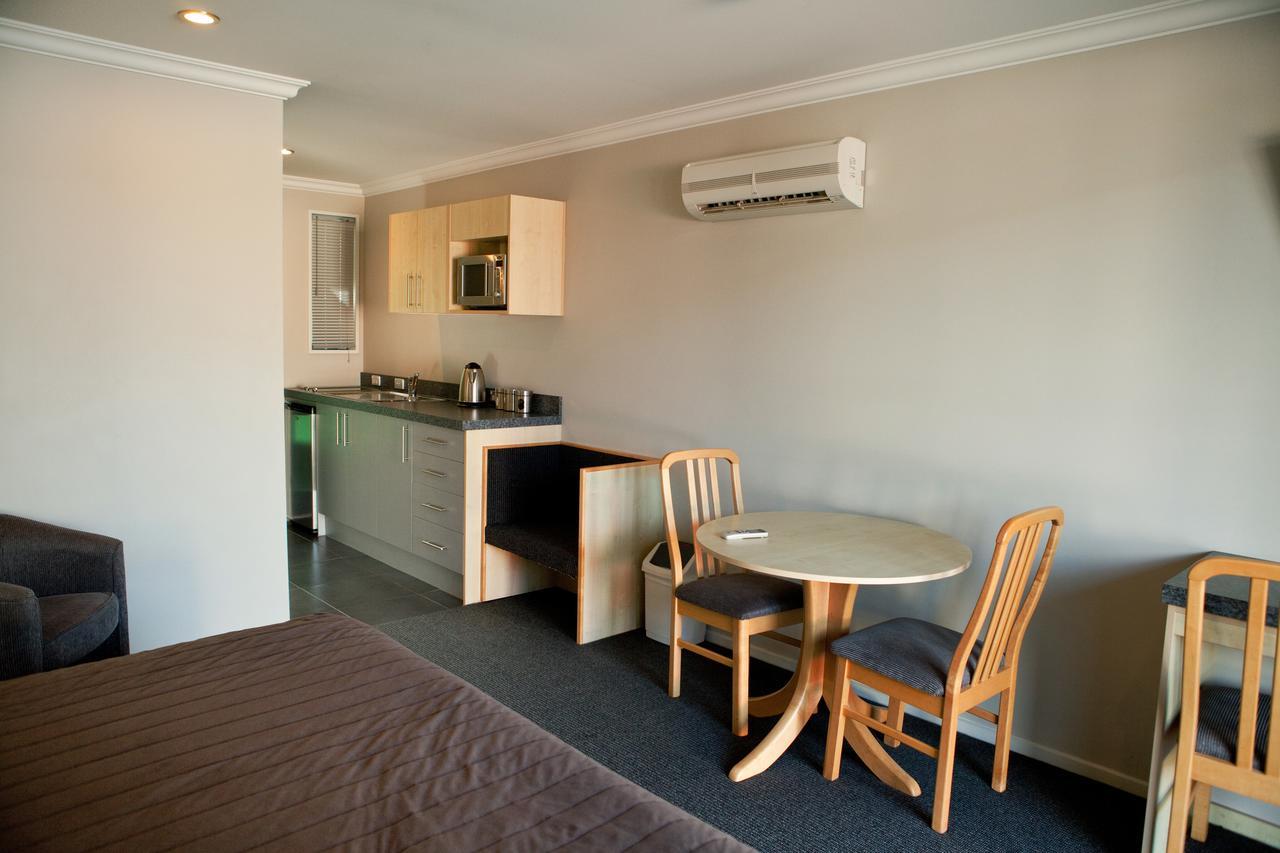 Grove Park Motor Lodge Μπλένχαϊμ Εξωτερικό φωτογραφία