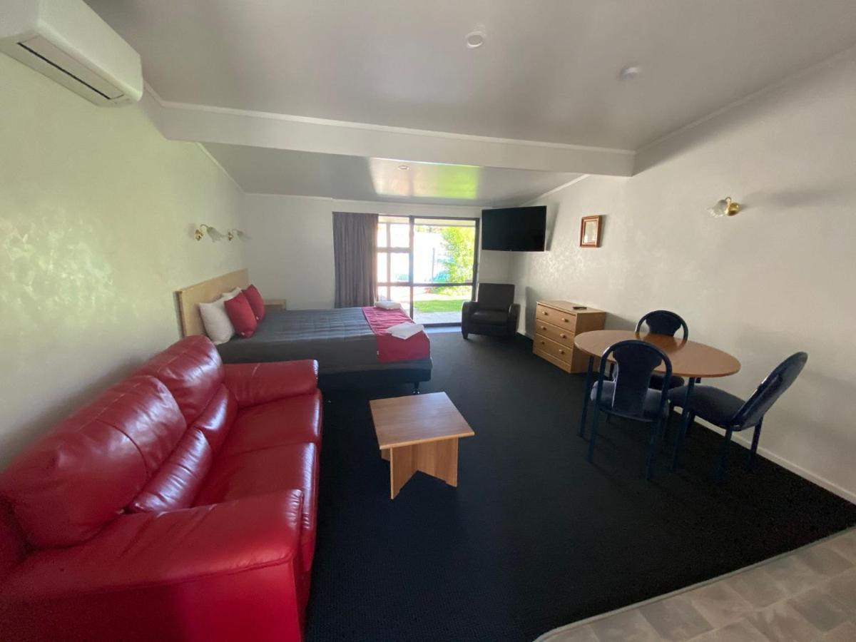 Grove Park Motor Lodge Μπλένχαϊμ Εξωτερικό φωτογραφία
