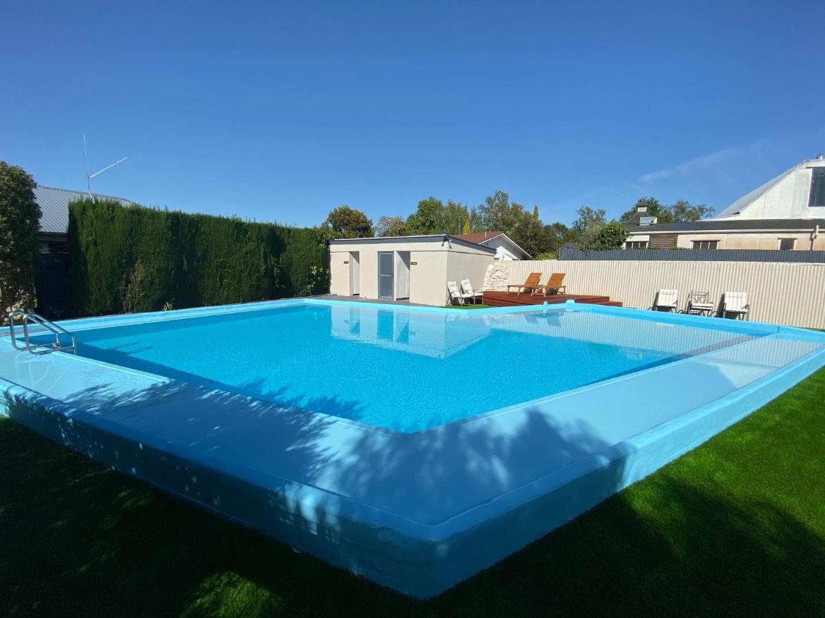 Grove Park Motor Lodge Μπλένχαϊμ Εξωτερικό φωτογραφία